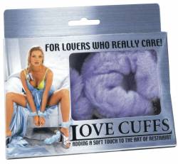 LOVE CUFFS PURPLE PLUSH